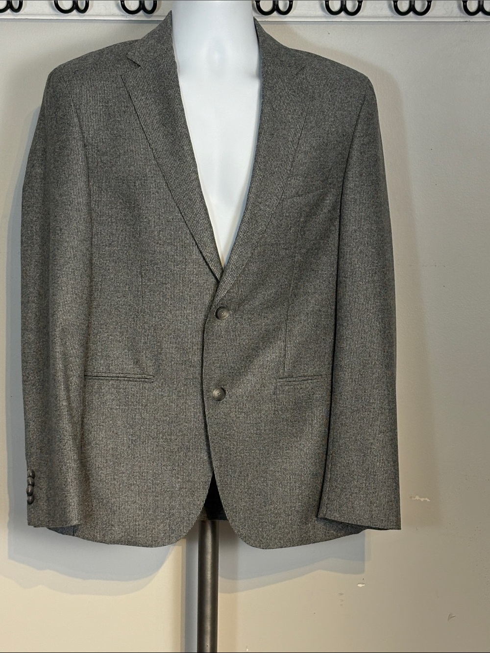 Boss Gray Two-Button Men's Sport Coat
